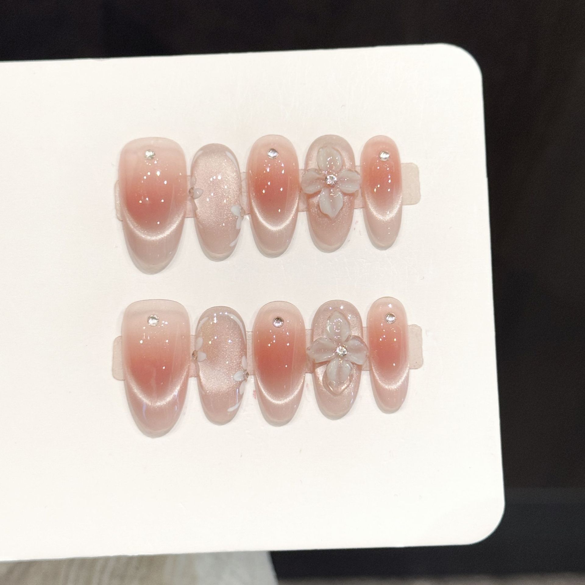 Nail Art Press On - 10 stuks handgemaakte opzetnagels, ijs transparant,