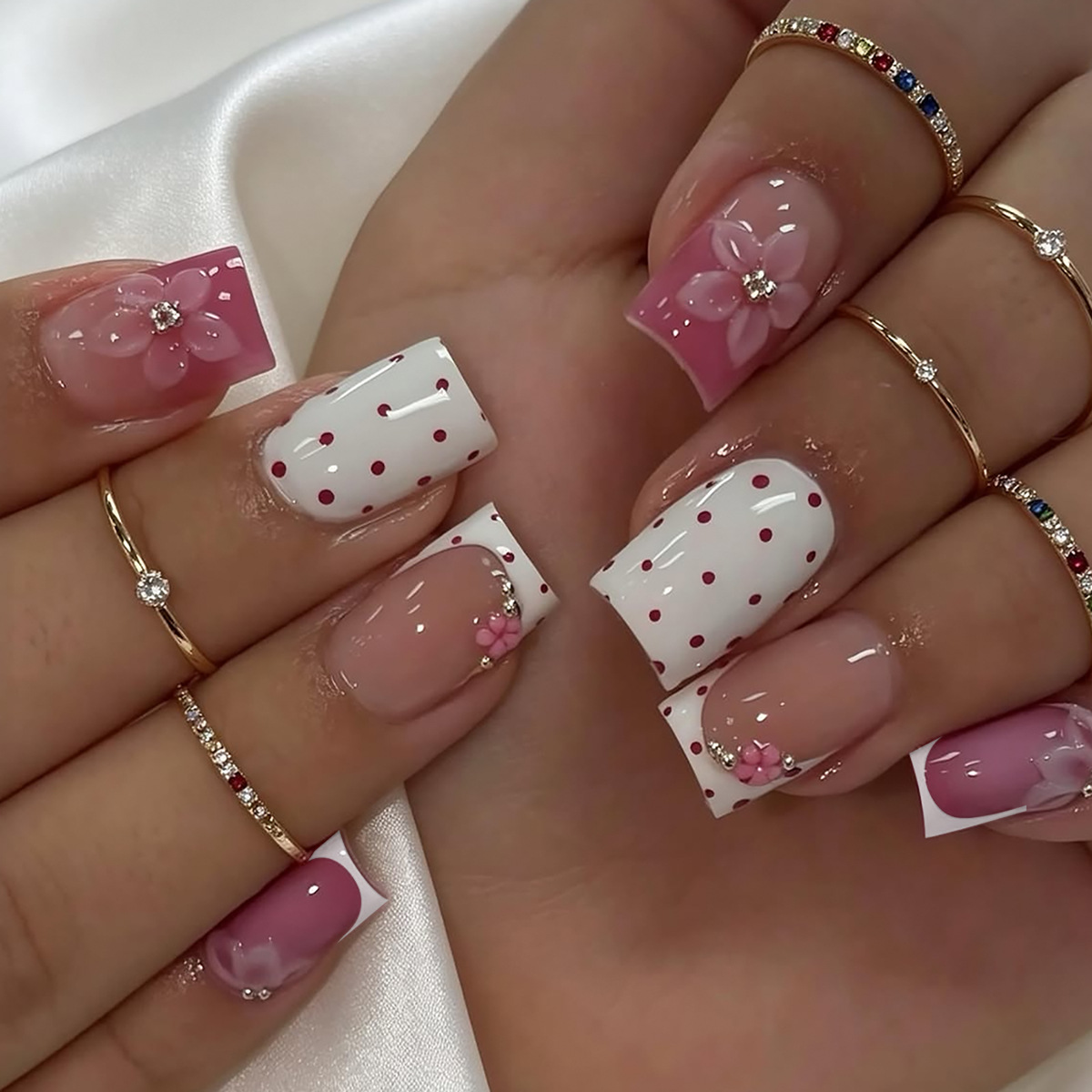 24 stuks zoete medium vierkant - Nail Art Press On recensie en prijs